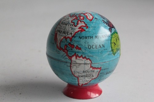 Ancien taille crayon globe - ancien,