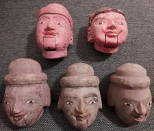 Lot de 5 figurines type têtes