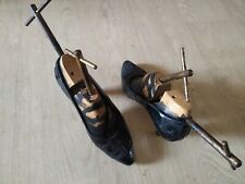 Ancienne Paire De Chaussures Pierre Cardin , Sous Embauchoirs. Vintage