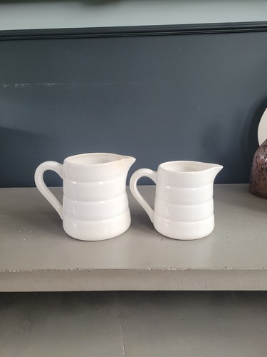 Paire pichets porcelaine - en,