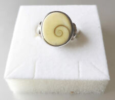 Bague en Oeil de Sainte Lucie