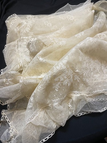 Paire rideaux brodés - de,