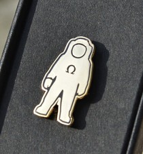 Broche OMEGA 50th Annyversary