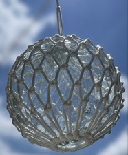 Bouée flottante de pêche en