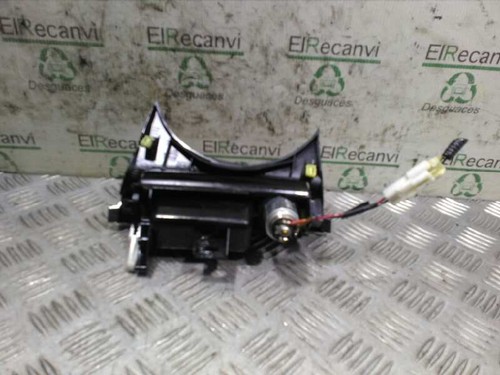 92122ag200 cendrier subaru - 92122ag200,