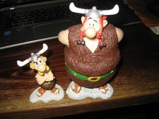 PLASTOY 2006 Deux figurines asterix et obelix en bon etat