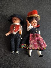 Poupée folklorique régionale