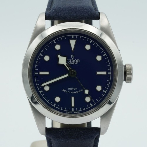 Tudor black bay automatique - tudor,