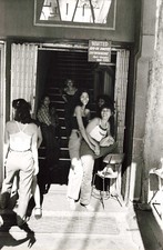 PHOTO DE PRESSE VINTAGE CIRCA 1980 BRIAN EADS PROSTITUTION AUX PHILIPPINES 17X25