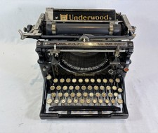 Machine à Écrire UNDERWOOD