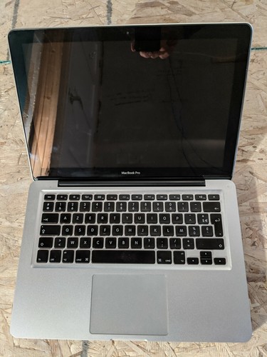 Macbook pro inch core i7 - macbook, i7"