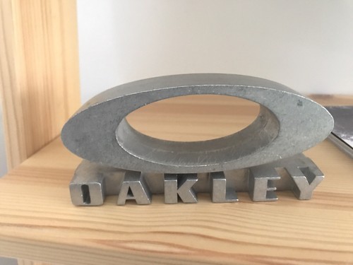 Oakley display metal - oakley,