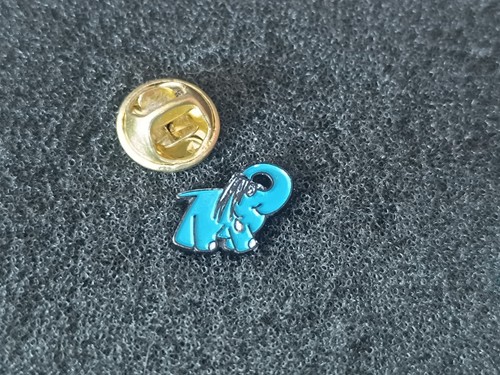 Pin éléphant bleu - Éléphant,