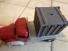 Dinky Toys France original - Berliet plateau porte container rouge réf 34B