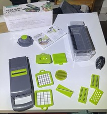 Coupe fruits & légumes multifonctions. 100% manuel. Mandoline. Tranchoir