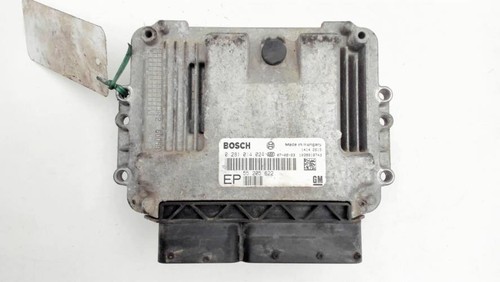 Calculateur moteur opel zafira - moteur,