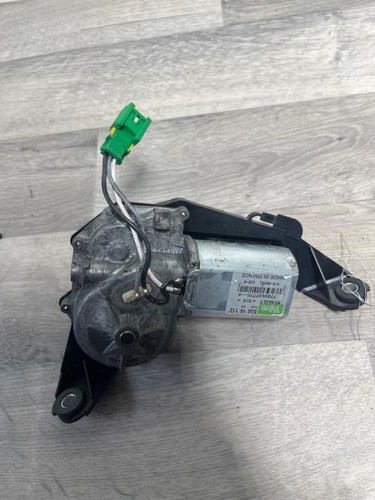 Moteur essuie glace arriere