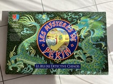 SUPER JEU DE SOCIÉTÉ VINTAGE LES MYSTÈRES DE PÉKIN COMPLET (MB JEUX)