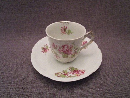 Tasse café ancienne en - à,