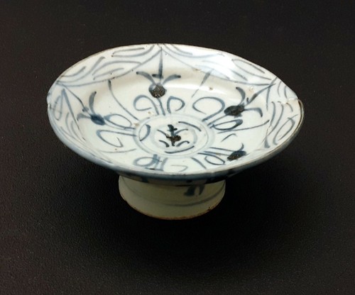 Rare ming dynasty blue - dynasty,