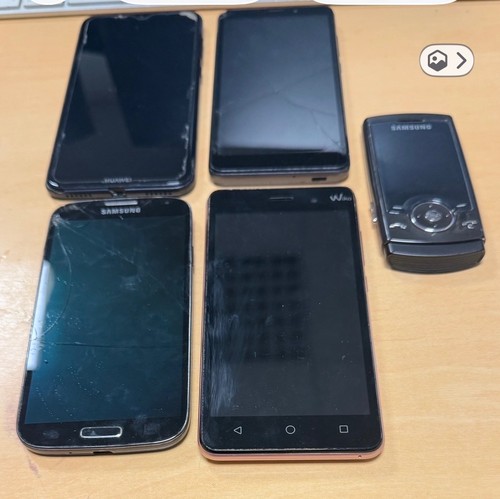 Lot téléphones portables - téléphones,