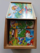 Puzzle cubes en bois rétro