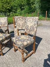 6 CHAISES  Style L XIII en chêne massif état correct