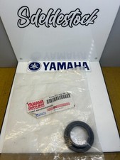 1 cache poussière fourche