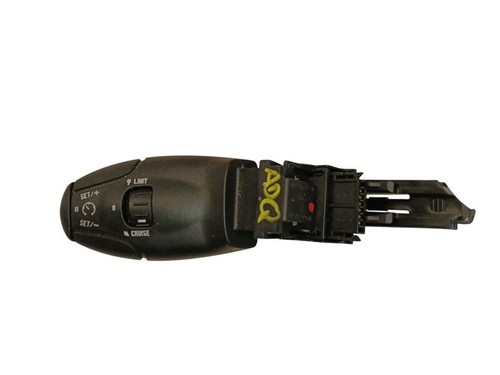 9641796480 commande volant
