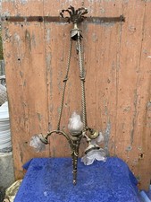 Lustre en bronze style Louis