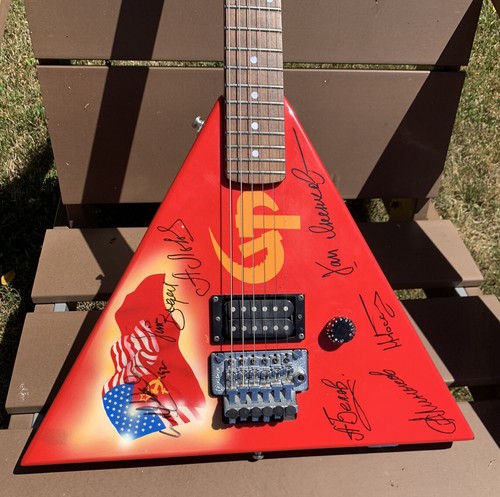 Electric guitar red autograph - electric,