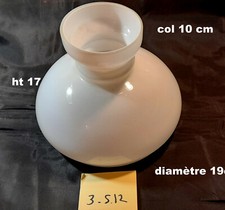 Ancien abat jour opaline blanche de suspension , lustre