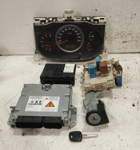 Kit clé pour nissan almera - kit,