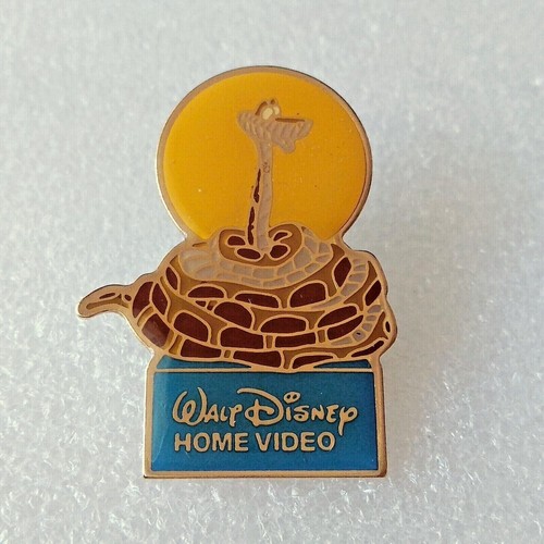 Pin lapel - pin's,