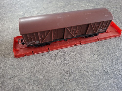 Jouef wagon couvert marron - wagon,
