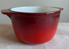 poêlon casserole en fonte émaillée rouge Nomar France 17 cm