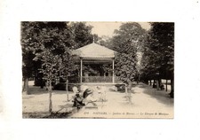 CPA - 86 - POITIERS - Jardin de Blossac - Le Kiosque a Musique - animée - écrite