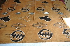 Tissu bogolan de 1,93 m x 1,26 m