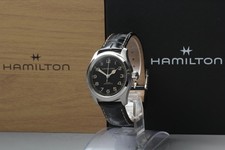 [Boîte, papier] Montre