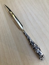 Joli ancien COUPE-PAPIER Art Nouveau FLEUR en BRONZE ou métal argenté