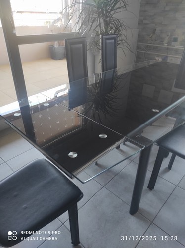 Vends table salle manger - de,