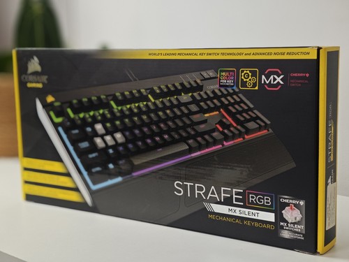 Corsair strafe rgb - strafe, cherry