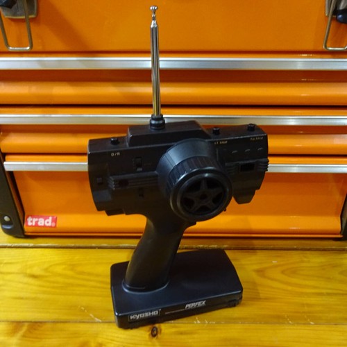 Kyosho perfex 4ghz - kyosho,