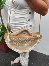 VF.CREATIONS64  LUNA  sac demi-lune confectionné avec un set de table 