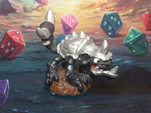 Dark slobber tooth figurine - dark,