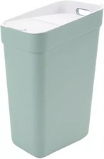 Bac de tri des déchets blanc