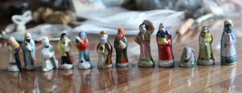 Lot feves creche - lot, santon