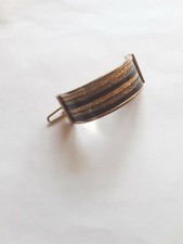 Belle barrette demi-cercle à