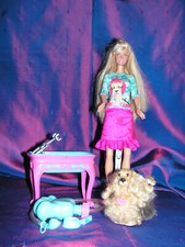 BARBIE et ARMADILLO (chien )