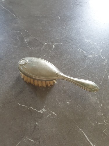 Ancienne petite brosse - petite,